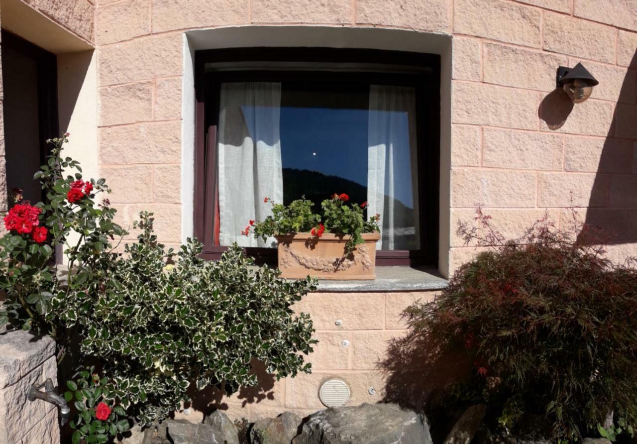 La Maison Rose Cir 0244 Aosta Esterno foto